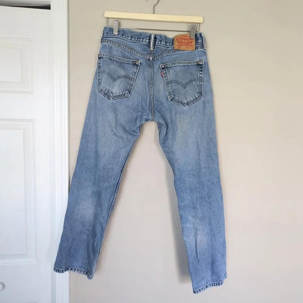 Levi's Men's 505 Light Wash Distressed Jeans Size 31x30